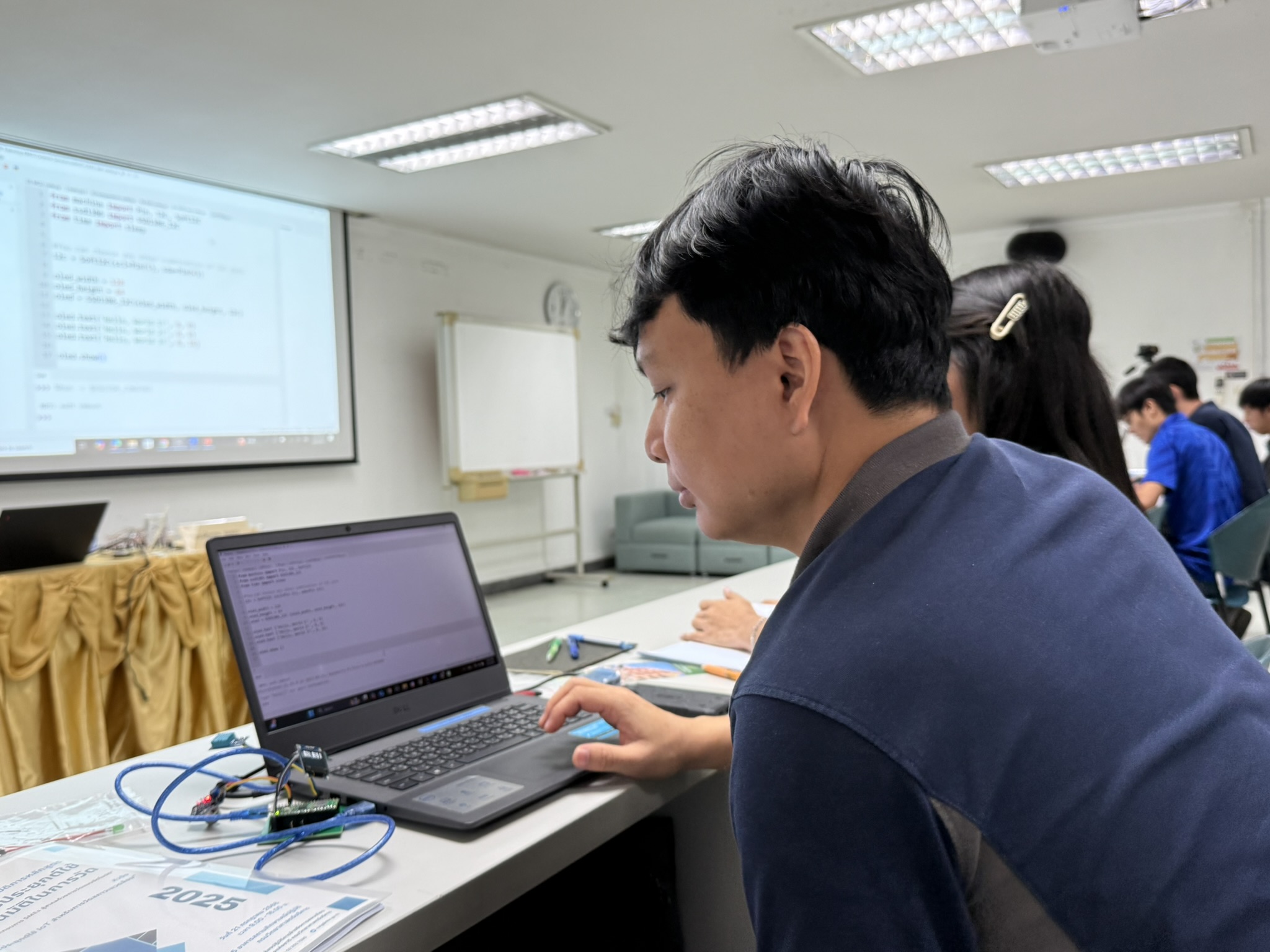 ในหัวข้อ “การประยุกต์ใช้ IoT สำหรับการวัดสภาวะแวดล้อม” ส่งเสริมผู้ประกอบการ SMEs